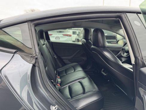 Used 2021 Tesla Model 3 Long Range image 38