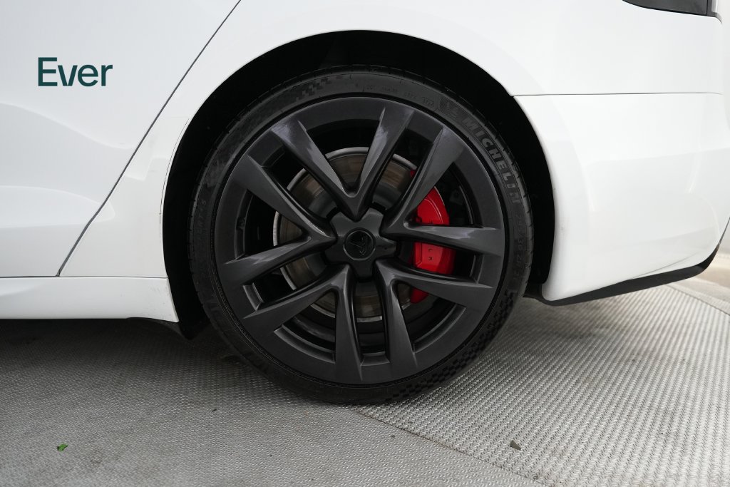 Used 2025 Tesla Model S Plaid AWD/4WD image 9