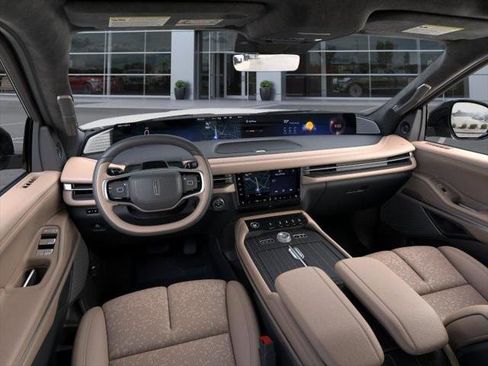 New 2026 Lincoln Navigator L Black Label AWD/4WD image 9