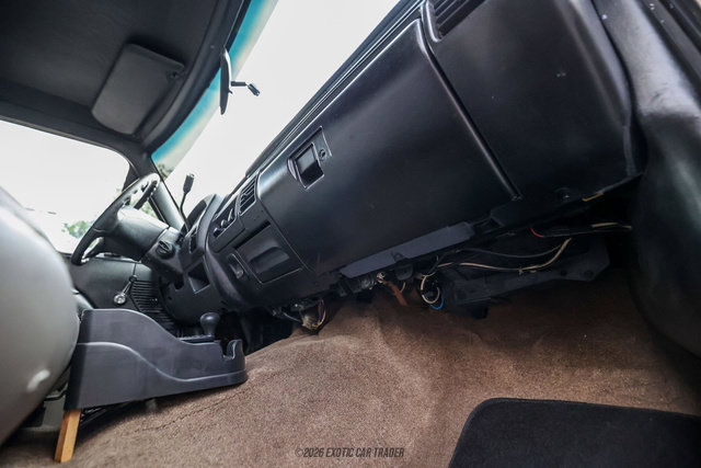 Used 1993 Ford F150 XL AWD/4WD image 60