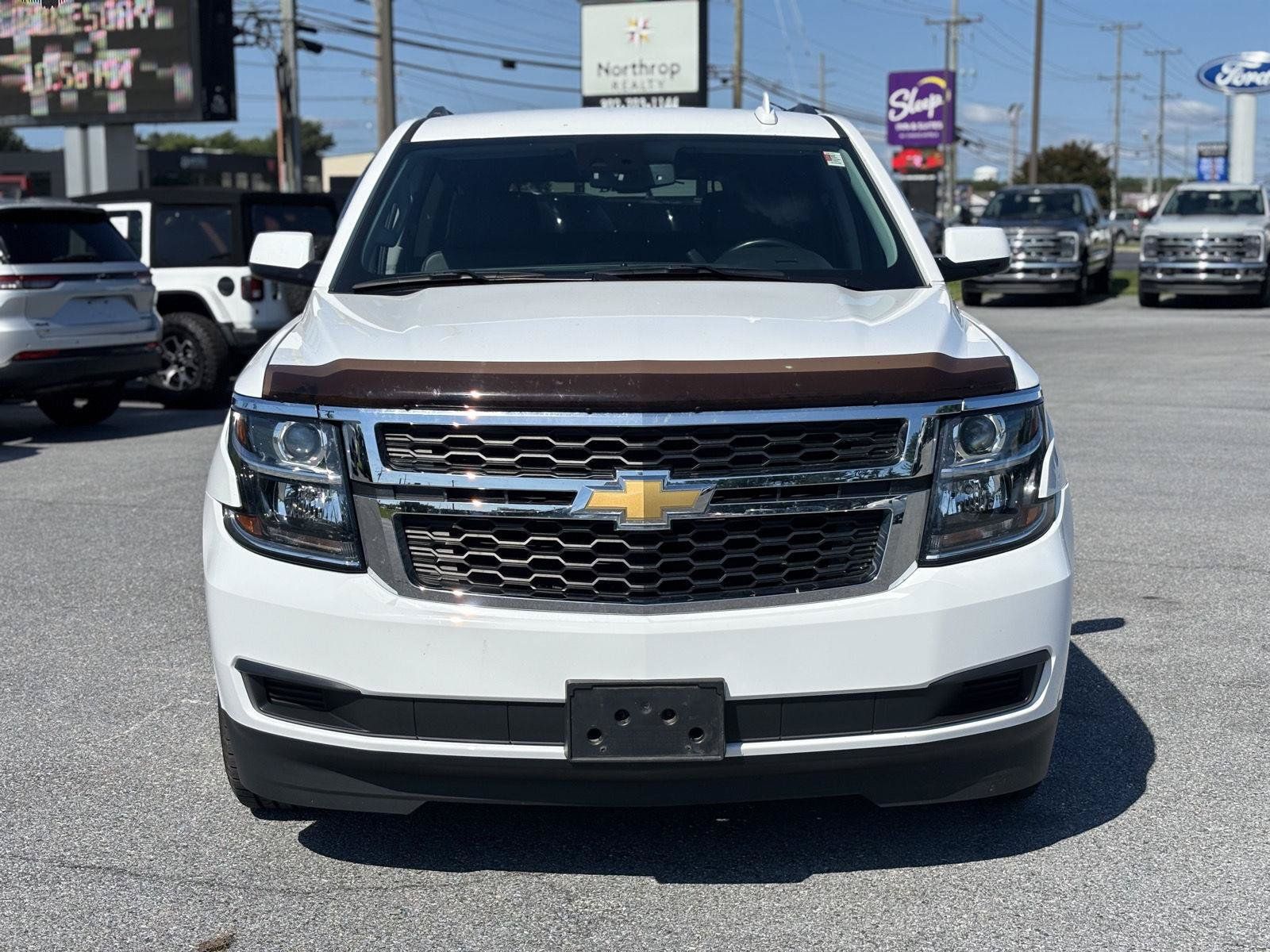 Used 2020 Chevrolet Suburban LT AWD/4WD image 4