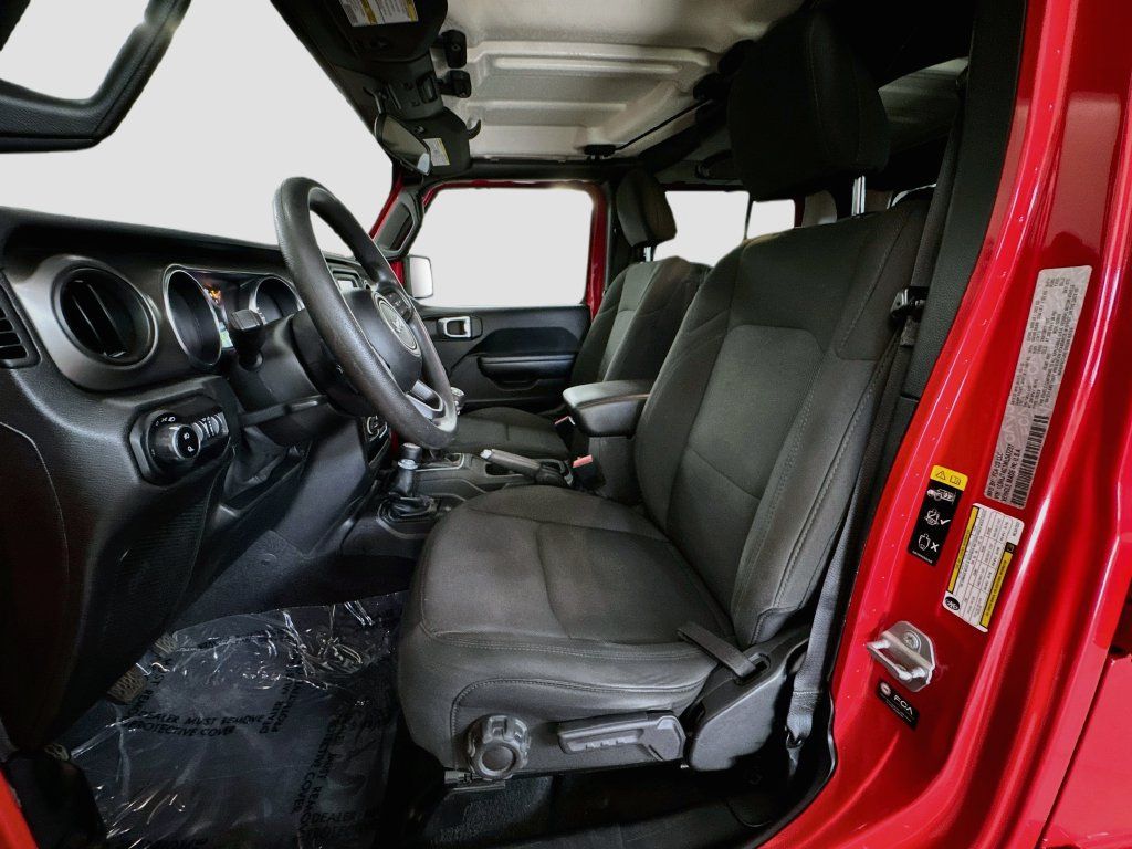 Used 2021 Jeep Gladiator Sport w/ Trailer Tow Package AWD/4WD image 24