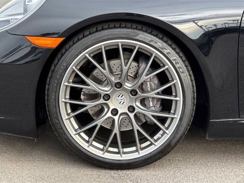 Used 2017 Porsche 911 Carrera image 31