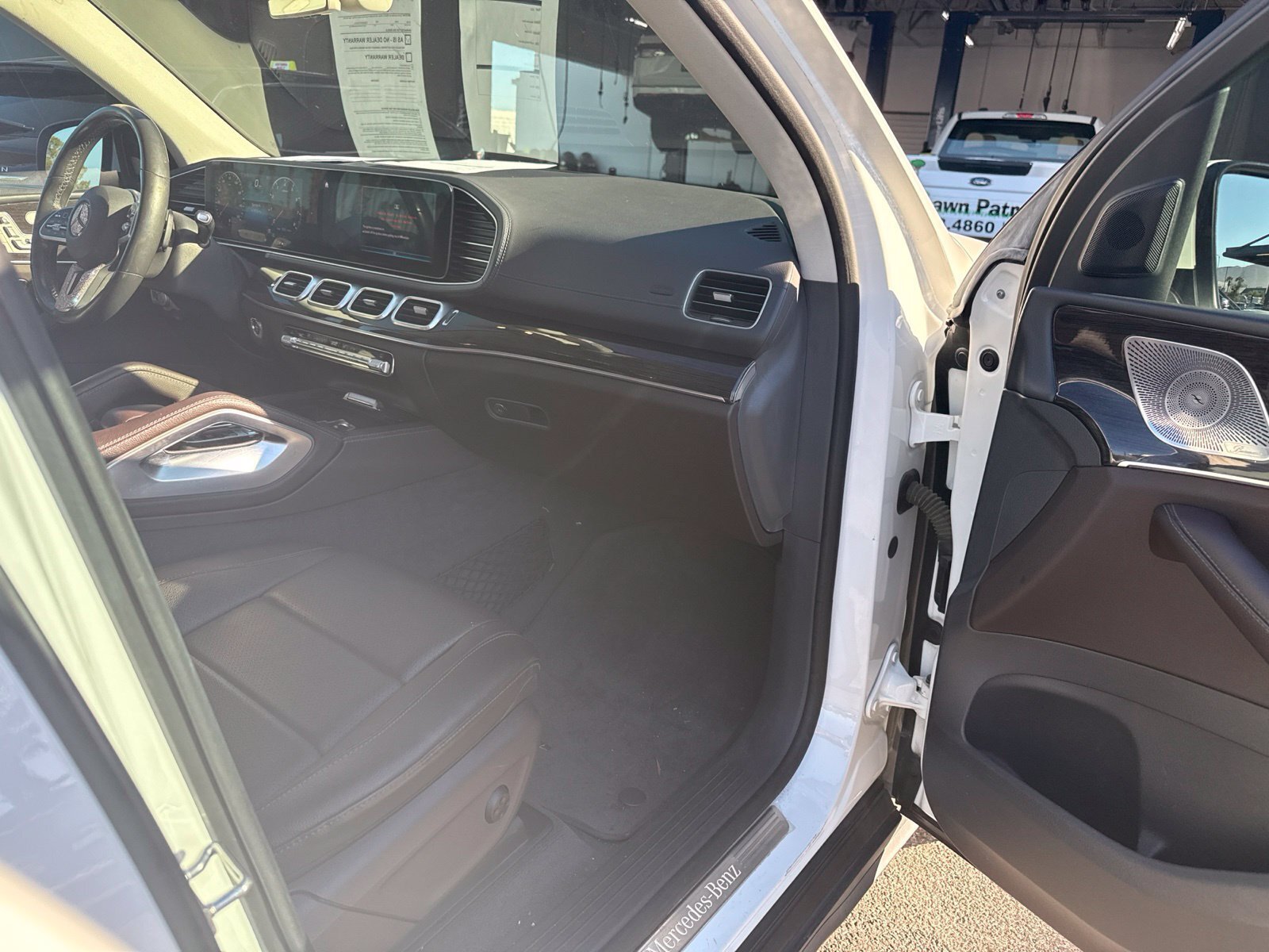 Used 2020 Mercedes-Benz GLS 450 4MATIC image 12
