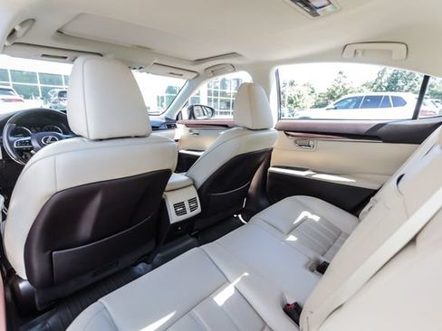 Used 2018 Lexus ES 350 w/ Luxury Package w/Wood Trim FWD image 68