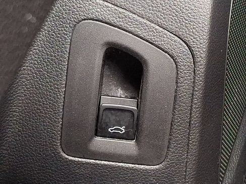 Used 2018 Volkswagen Atlas SEL Premium AWD/4WD image 27