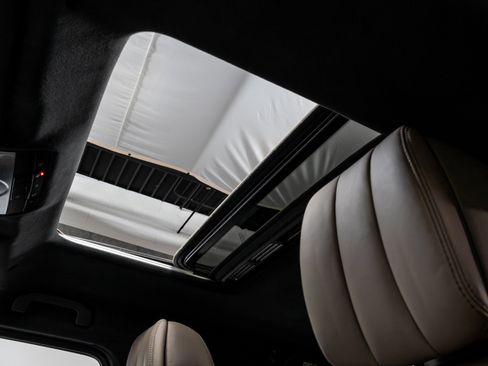 Used 2020 Mercedes-Benz G 550 image 34