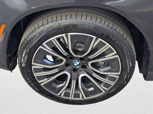 New 2025 BMW X3 xDrive30i w/ Premium Package image 9