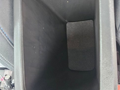 Used 2025 Chevrolet Trax LS image 28