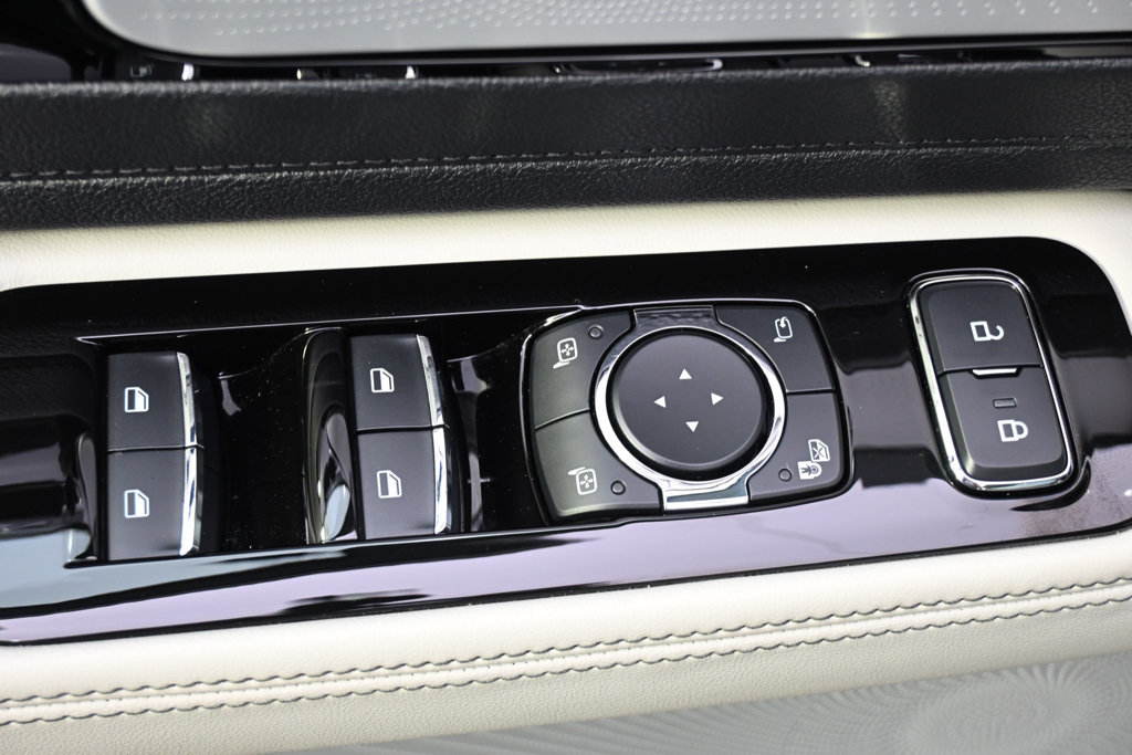New 2026 Lincoln Aviator Reserve AWD/4WD image 24
