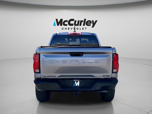 Used 2023 Chevrolet Colorado ZR2 w/ ZR2 Convenience Package III AWD/4WD image 6