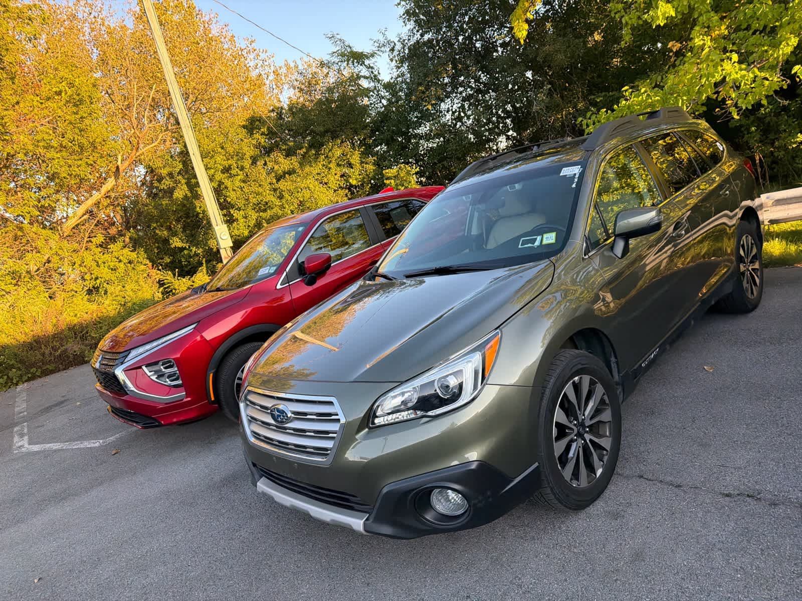 Used 2017 Subaru Outback 3.6R Limited AWD/4WD image 43