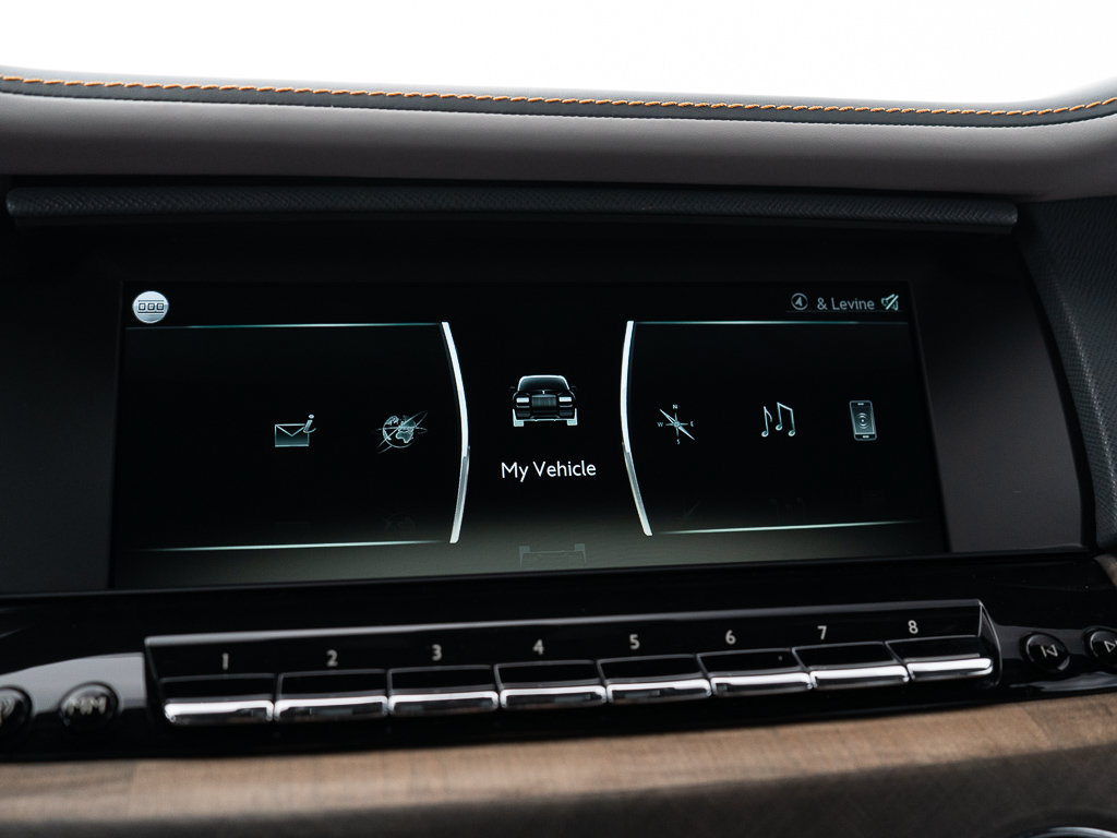 Certified 2023 Rolls-Royce Cullinan w/ Dark Exterior Package AWD/4WD image 45