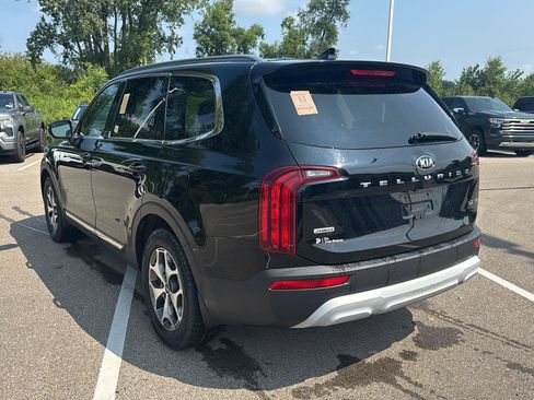 Used 2021 Kia Telluride EX AWD/4WD image 3