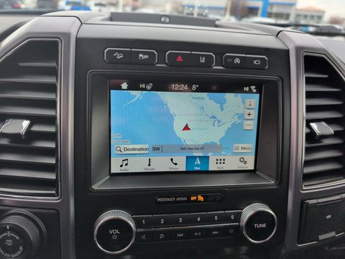 Used 2019 Ford Expedition Platinum image 21