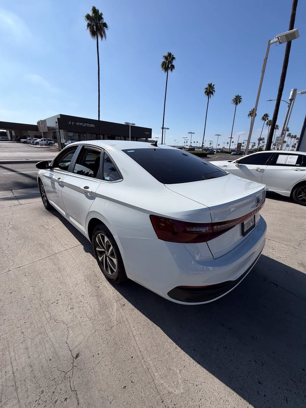 Used 2025 Volkswagen Jetta S FWD image 7