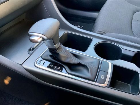 Used 2016 Kia Optima LX image 15