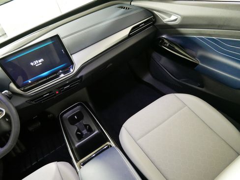 Used 2025 Volkswagen ID.4 Pro S Plus image 11