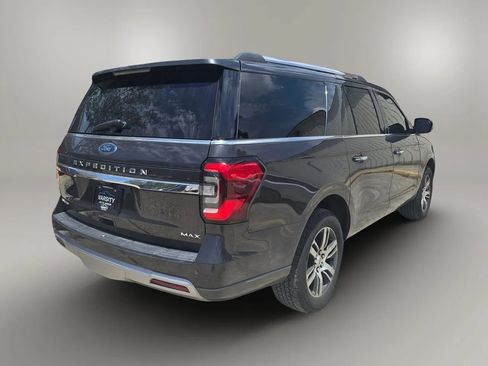 Used 2022 Ford Expedition Max Limited RWD image 3