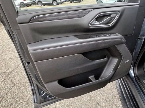 Used 2021 GMC Yukon SLT w/ SLT Luxury Plus Package AWD/4WD image 16