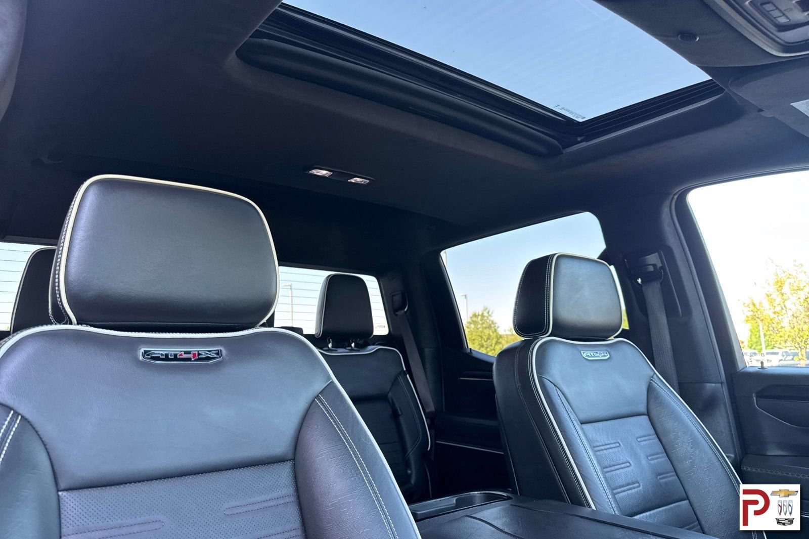Used 2023 GMC Sierra 1500 AT4X AWD/4WD image 17