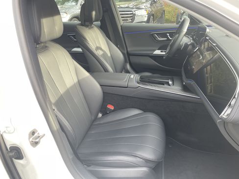 Certified 2025 Mercedes-Benz E 350 Sedan image 51