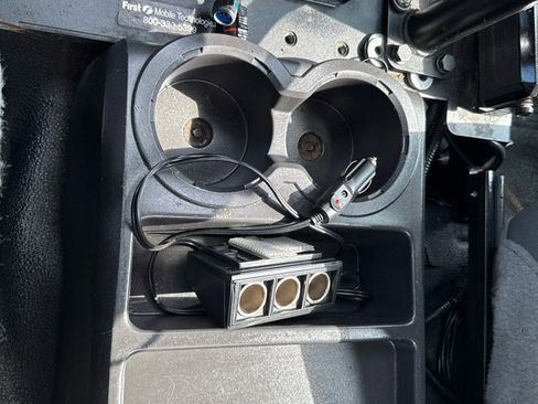 Used 2011 Ford F550 2WD Regular Cab Super Duty w/ Payload Upgrade Pkg image 21