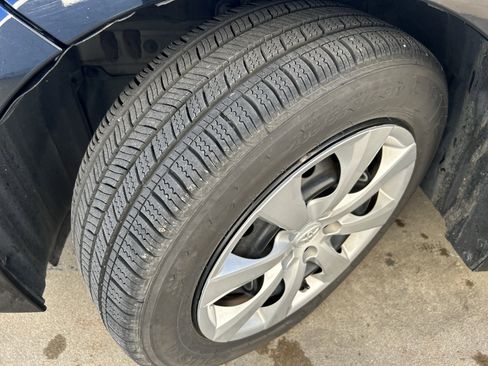 Certified 2024 Toyota Corolla LE image 10