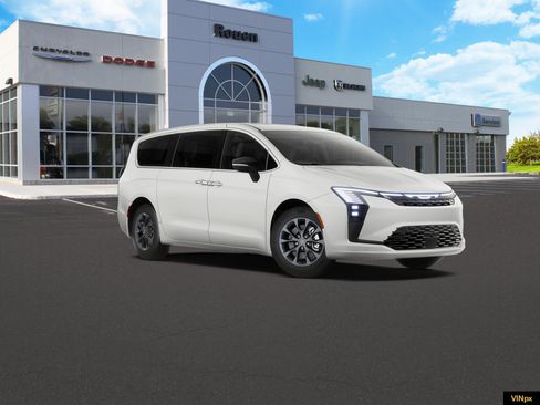New 2027 Chrysler Pacifica Select AWD/4WD image 11