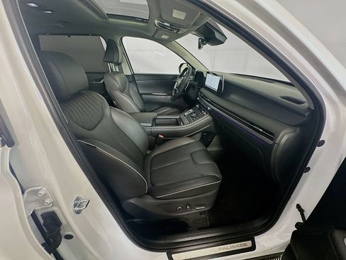 Used 2025 Hyundai Palisade Limited image 35