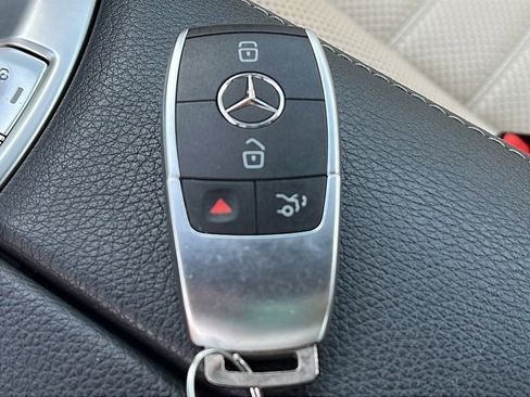 Used 2019 Mercedes-Benz C 300 4MATIC Cabriolet image 22