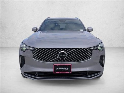 New 2026 Volvo XC90 B6 Plus w/ Protection Package Premier image 6