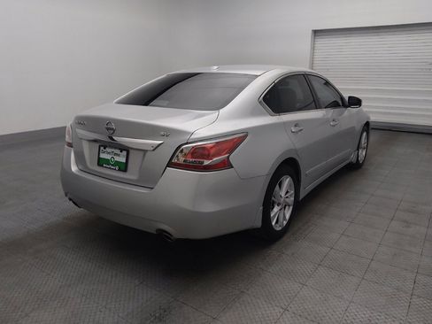 Used 2015 Nissan Altima 2.5 SV w/ Convenience Package FWD image 9