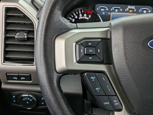 Certified 2020 Ford F150 Lariat w/ Equipment Group 502A Luxury image 35