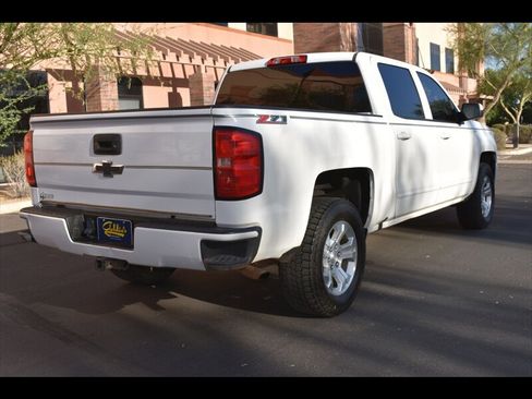 Used 2017 Chevrolet Silverado 1500 LT w/ True North Edition AWD/4WD image 7