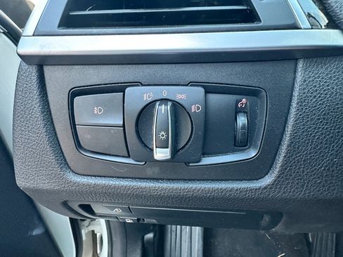 Used 2018 BMW 330e image 16