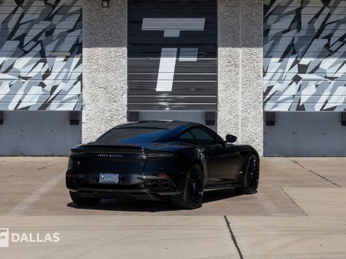 Used 2020 Aston Martin DBS Superleggera RWD image 16
