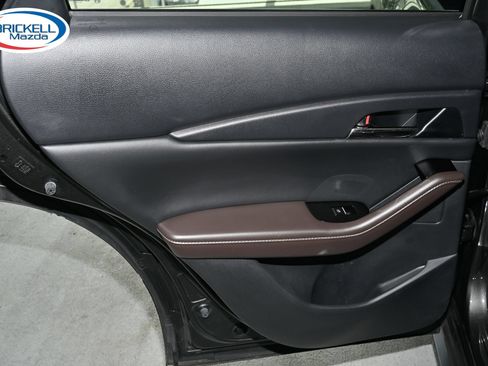 Used 2023 MAZDA CX-30 AWD 2.5 S w/ Premium Package image 19