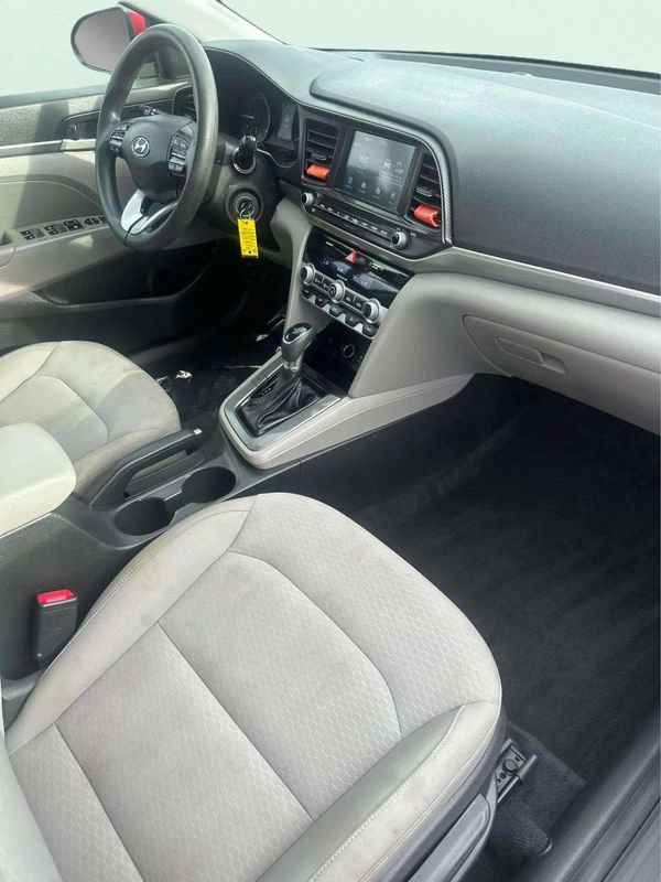 Used 2020 Hyundai Elantra SEL FWD image 9