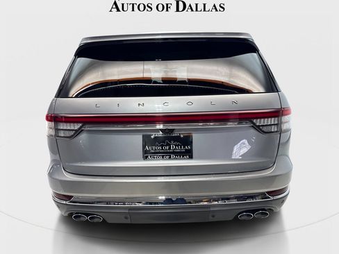 Used 2020 Lincoln Aviator Reserve w/ Equipment Group 202A AWD/4WD image 7