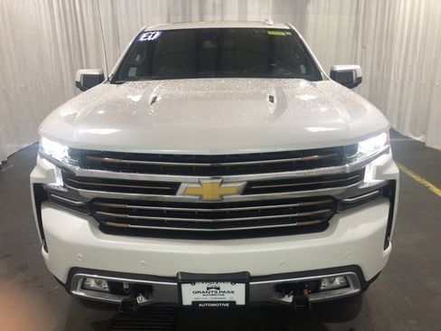 Used 2021 Chevrolet Silverado 1500 High Country image 28