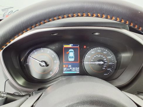 Used 2022 Subaru Crosstrek 2.0i Premium w/ Moonroof Package AWD/4WD image 18