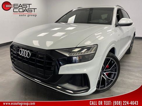 Used 2019 Audi Q8 Prestige AWD/4WD image 1