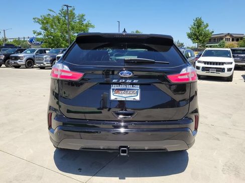 Certified 2022 Ford Edge ST-Line w/ Class II Trailer Tow Package AWD/4WD image 11