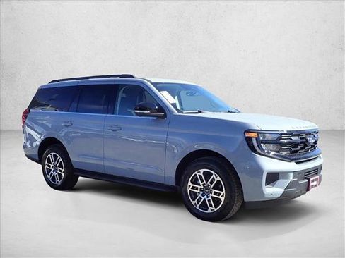 New 2026 Ford Expedition Active AWD/4WD image 6