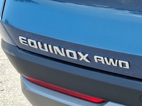 New 2026 Chevrolet Equinox LT AWD/4WD image 11