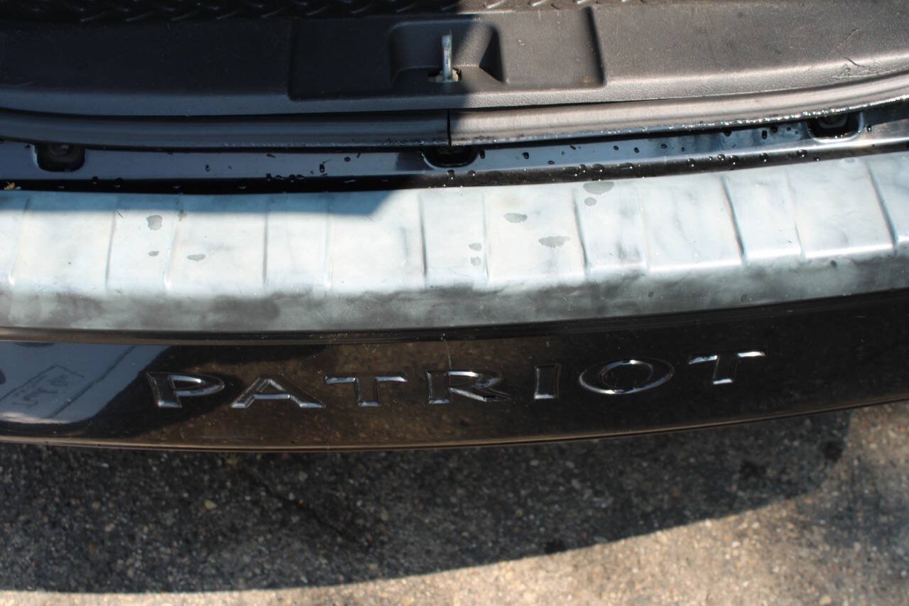 Used 2007 Jeep Patriot Sport FWD image 20