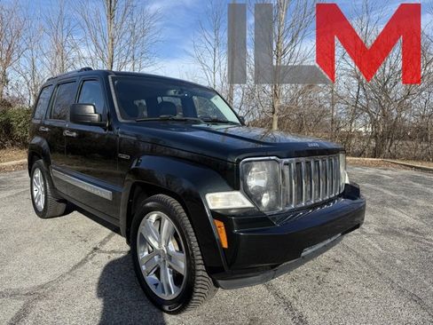 Used 2012 Jeep Liberty Limited Jet w/ Comfort/Convenience Group image 1