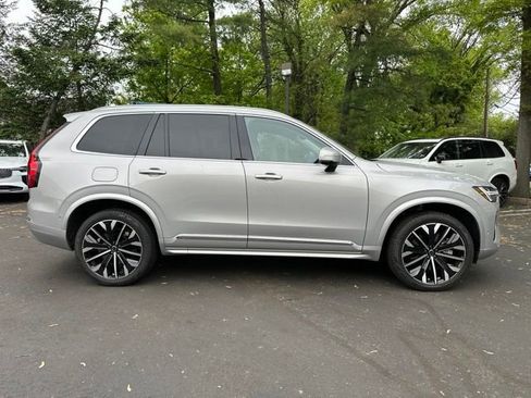 Certified 2025 Volvo XC90 T8 Ultra AWD/4WD image 3