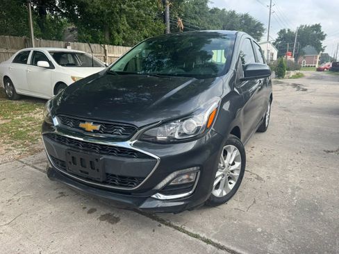 Used 2022 Chevrolet Spark LT FWD image 2